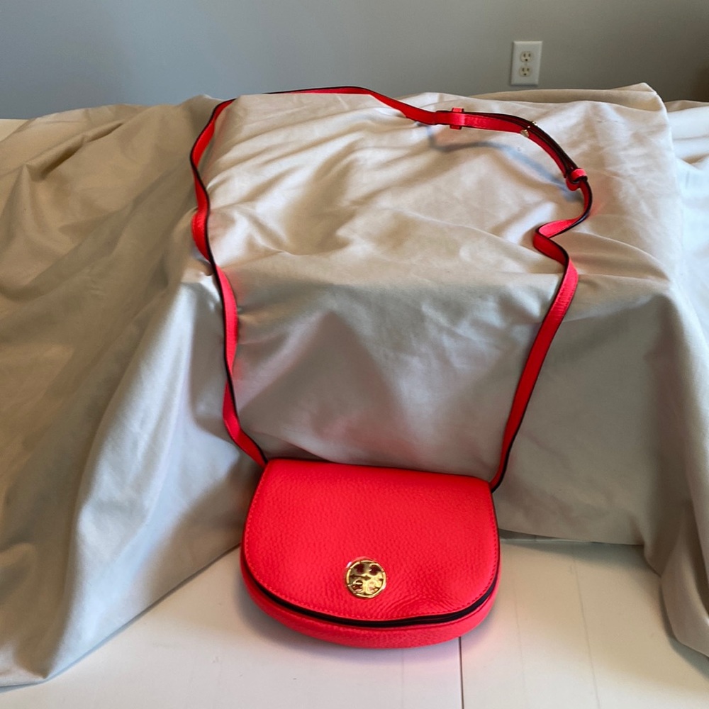 Tory Burch- Brand New Crossbody Pink Dahlia Bag